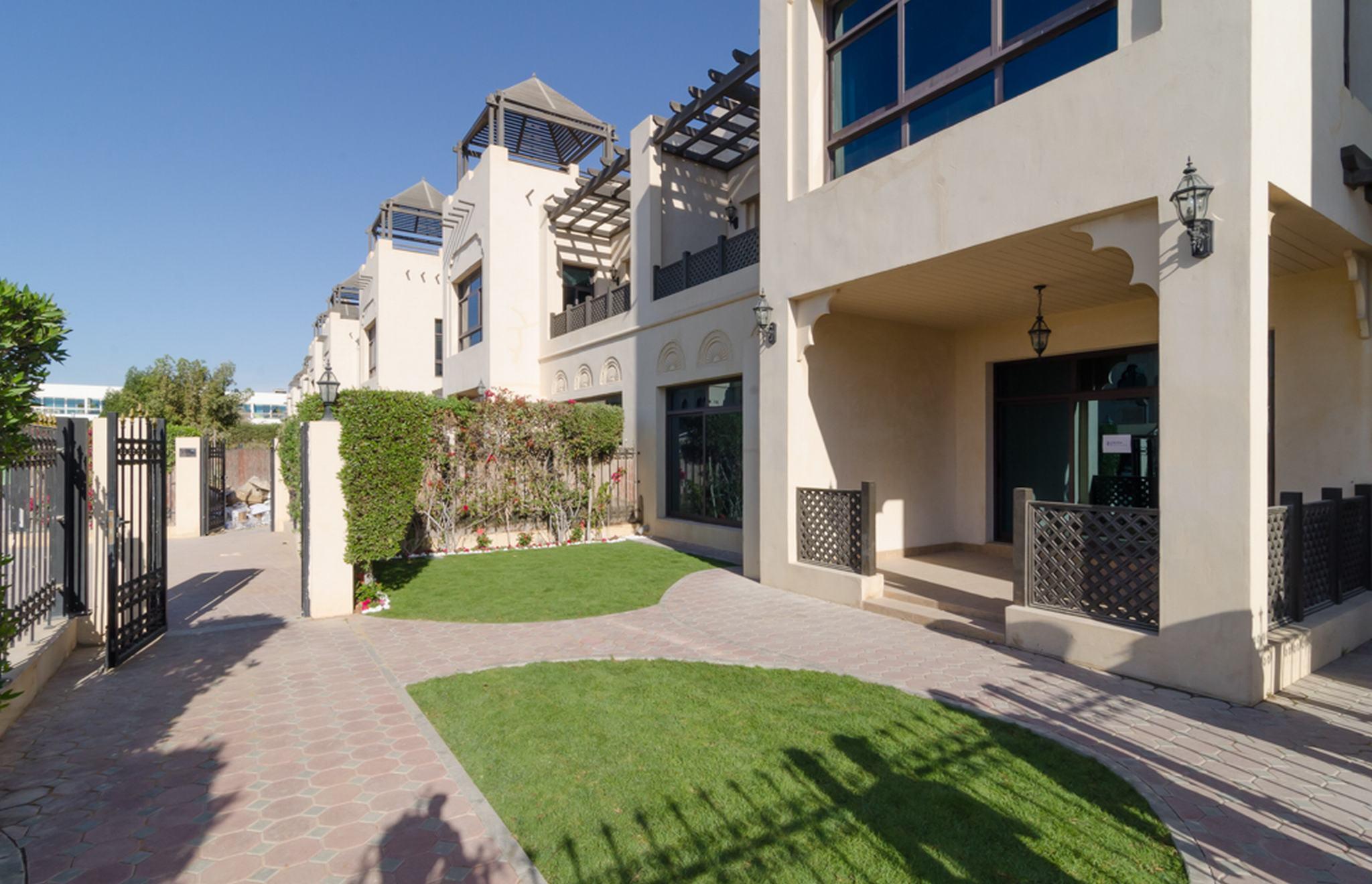 דובאי Roda Beach Resort מראה חיצוני תמונה