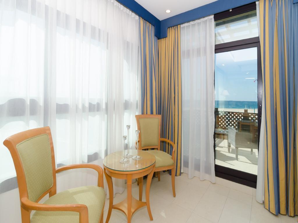 דובאי Roda Beach Resort מראה חיצוני תמונה